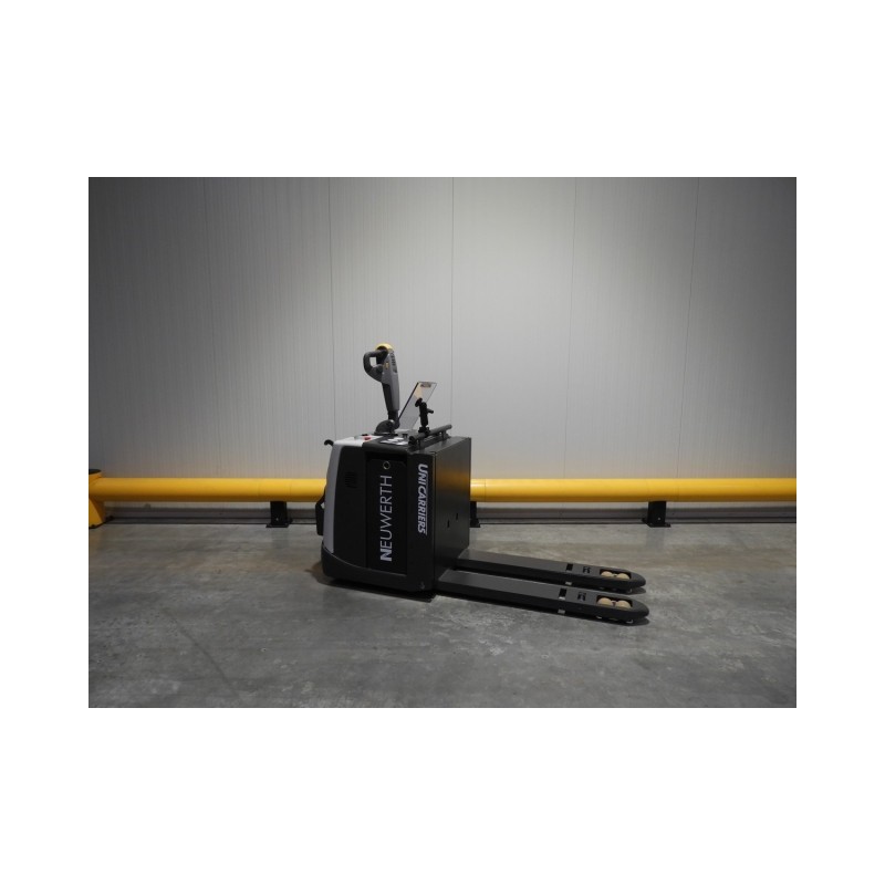 NEUWERTH Logistics SA - Atlet - PMR 200 - Transpalette électrique