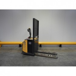 NEUWERTH Logistics SA - Atlet - PLP 200 - Transpalette électrique