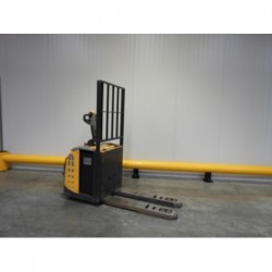 NEUWERTH Logistics SA - Atlet - PLP 200 - Transpalette électrique 2