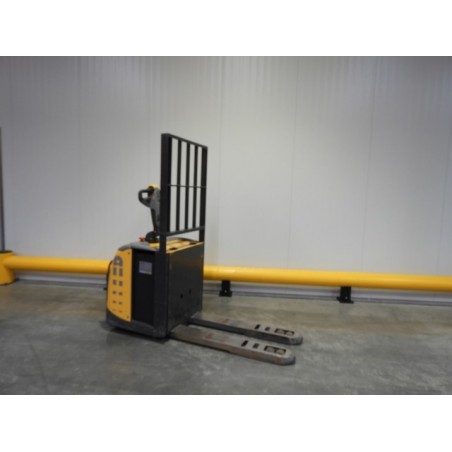NEUWERTH Logistics SA - Atlet - PLP 200 - Transpalette électrique