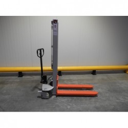 NEUWERTH Logistics SA - Neslift - SM 1000 - Gerbeur manuel