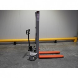 NEUWERTH Logistics SA - Neslift - SM 1000 - Gerbeur manuel