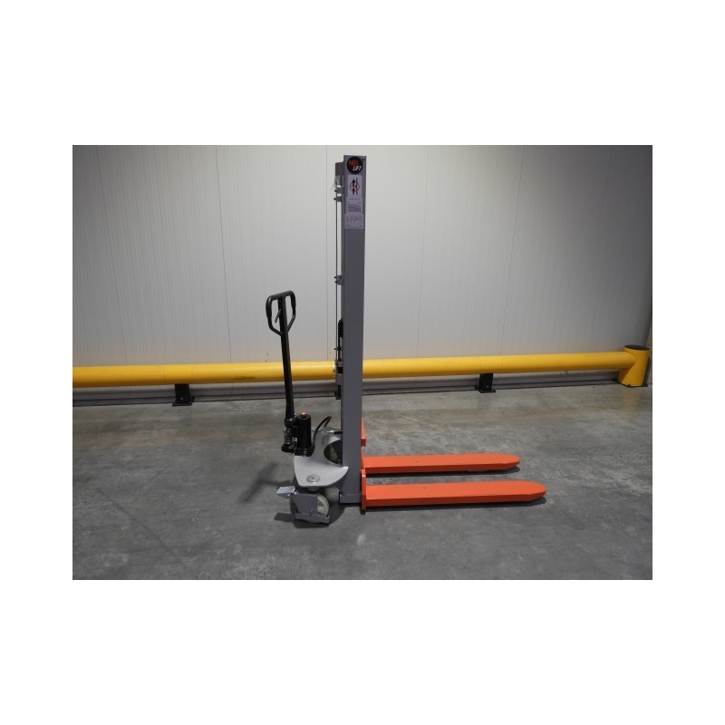 NEUWERTH Logistics SA - Neslift - SM 1000 - Gerbeur manuel