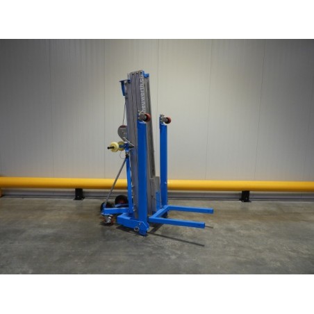 NEUWERTH Logistics SA - Neslift - MAWP20 - Gerbeur manuel