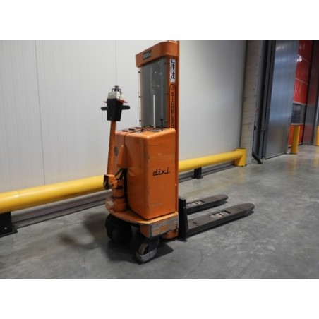 NEUWERTH Logistics SA - Sichelschmidt - DM 189 - Gerbeur électrique