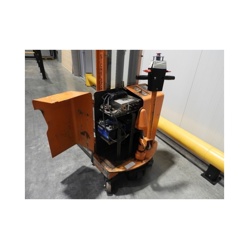 NEUWERTH Logistics SA - Sichelschmidt - DM 189 - Gerbeur électrique