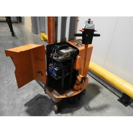 NEUWERTH Logistics SA - Sichelschmidt - DM 189 - Gerbeur électrique