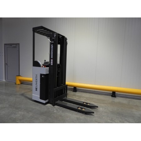 NEUWERTH Logistics SA - Atlet - AJN 160 - Gerbeur électrique