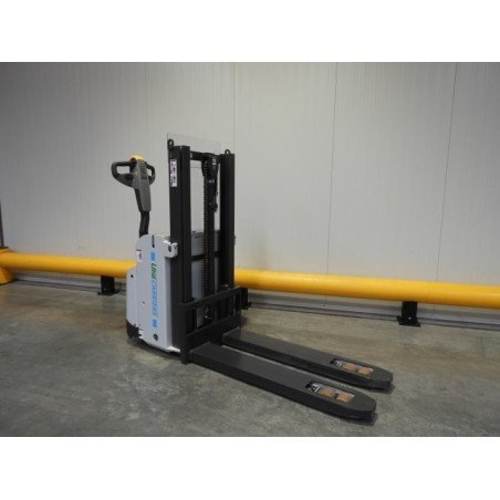 NEUWERTH Logistics SA - Atlet - PSD 125 - Gerbeur électrique