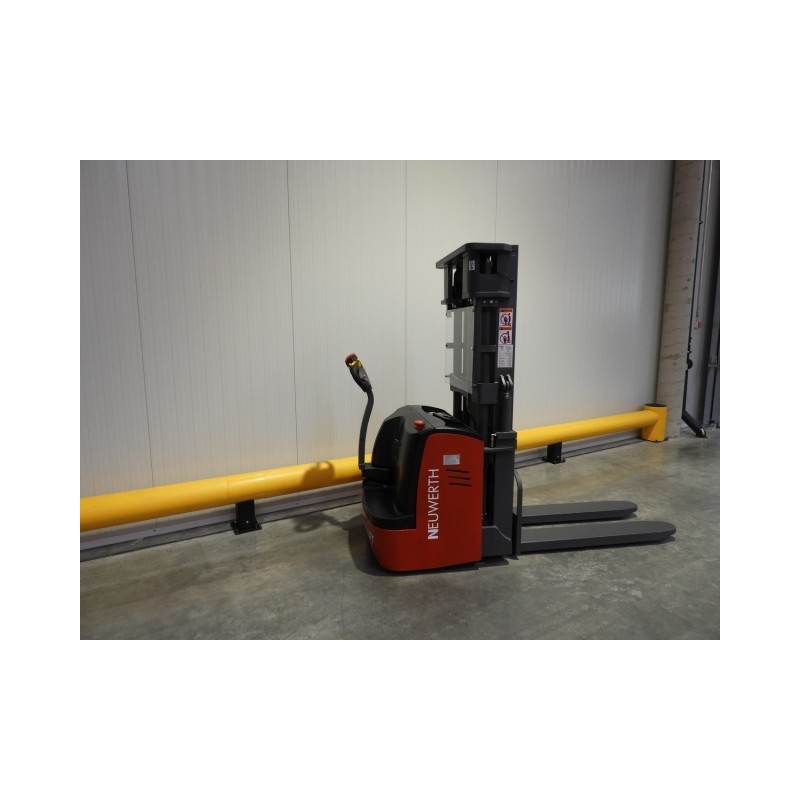 NEUWERTH Logistics SA - Neslift - SR 1500 DY - Gerbeur électrique