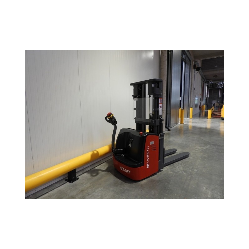 NEUWERTH Logistics SA - Neslift - SR 1500 DY - Gerbeur électrique