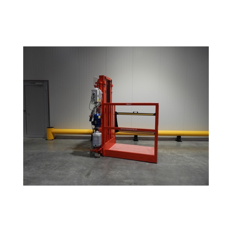 NEUWERTH Logistics SA - Neslift - STP 15 - Gerbeur électrique