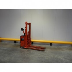 NEUWERTH Logistics SA - Neslift - sr 1000 sc - Gerbeur électrique 2