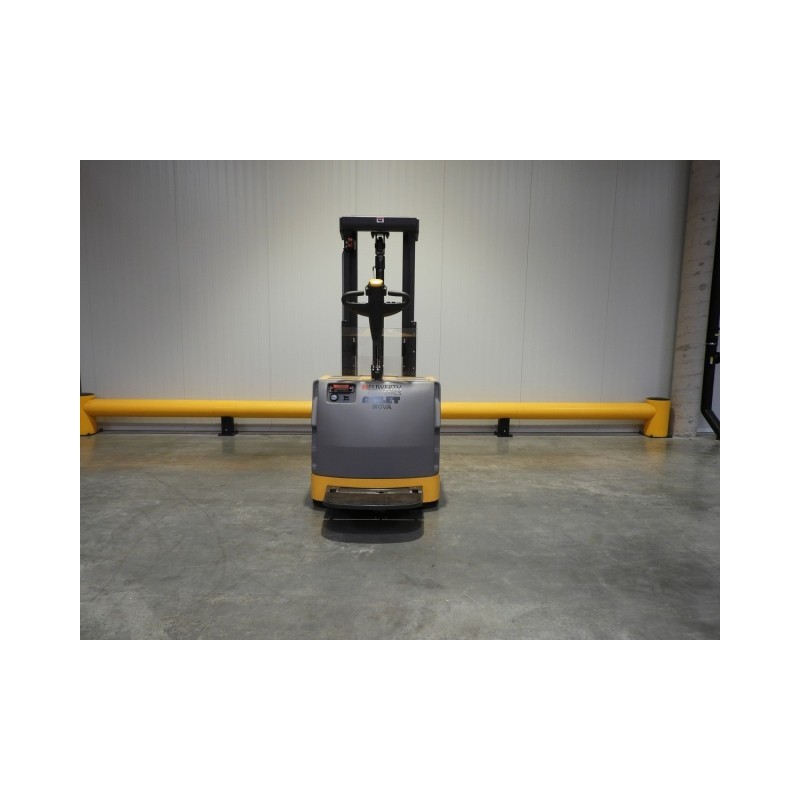 NEUWERTH Logistics SA - Atlet - TS 150 - Gerbeur électrique