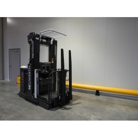 NEUWERTH Logistics SA - Atlet - EPM 100 - Préparateur de commandes