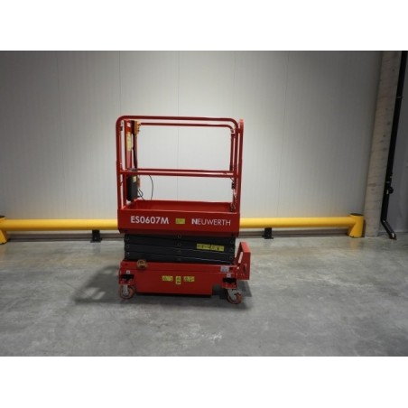 NEUWERTH Logistics SA - Neslift - KDQU0607 - Nacelle-élévatrice