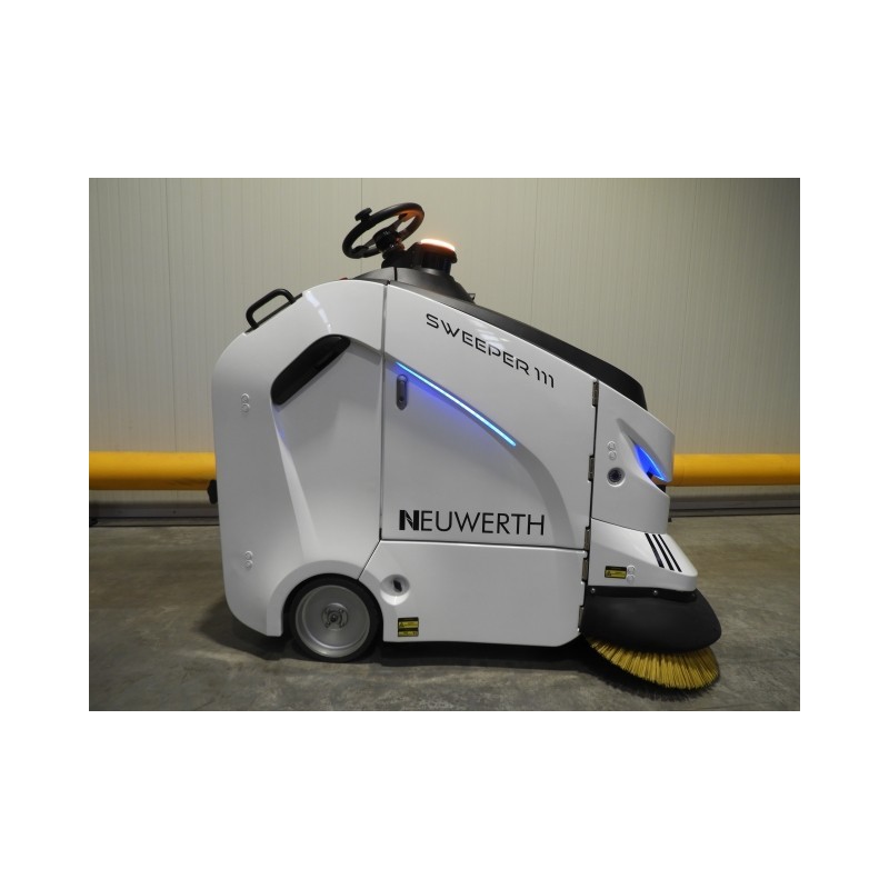 NEUWERTH Logistics SA - Gaussianrobotics - ECOBOT SWEEPER 111 - Balayeuse