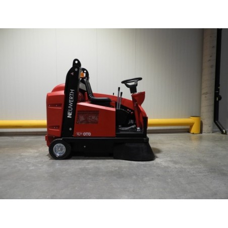 NEUWERTH Logistics SA - Rcm - OTTO E TOP - Balayeuse