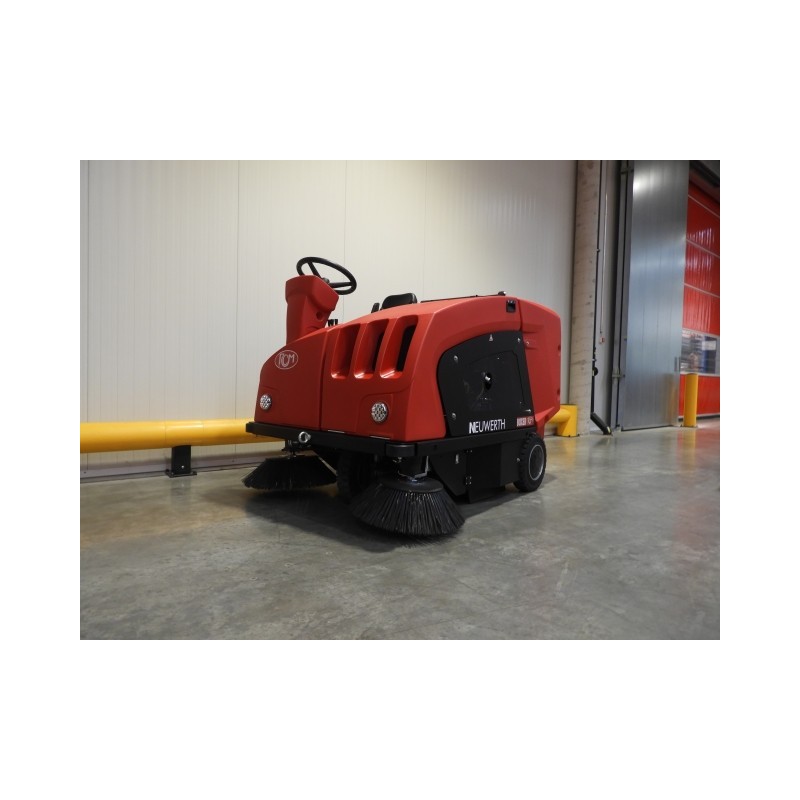 NEUWERTH Logistics SA - Rcm - SUPER BOXER PLUS D - Balayeuse