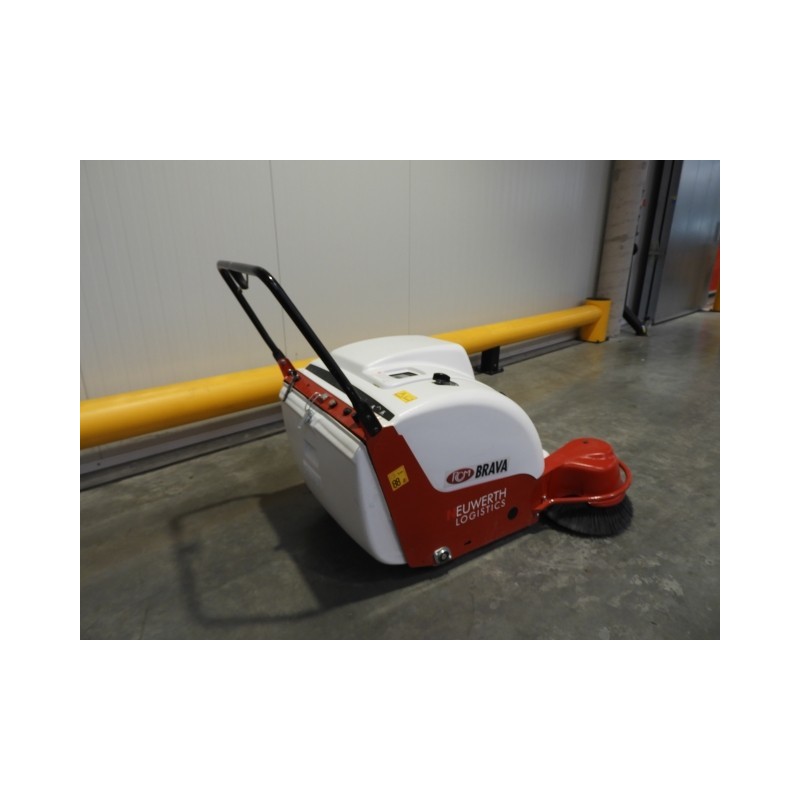 NEUWERTH Logistics SA - Rcm - BRAVA 900 ET - Balayeuse