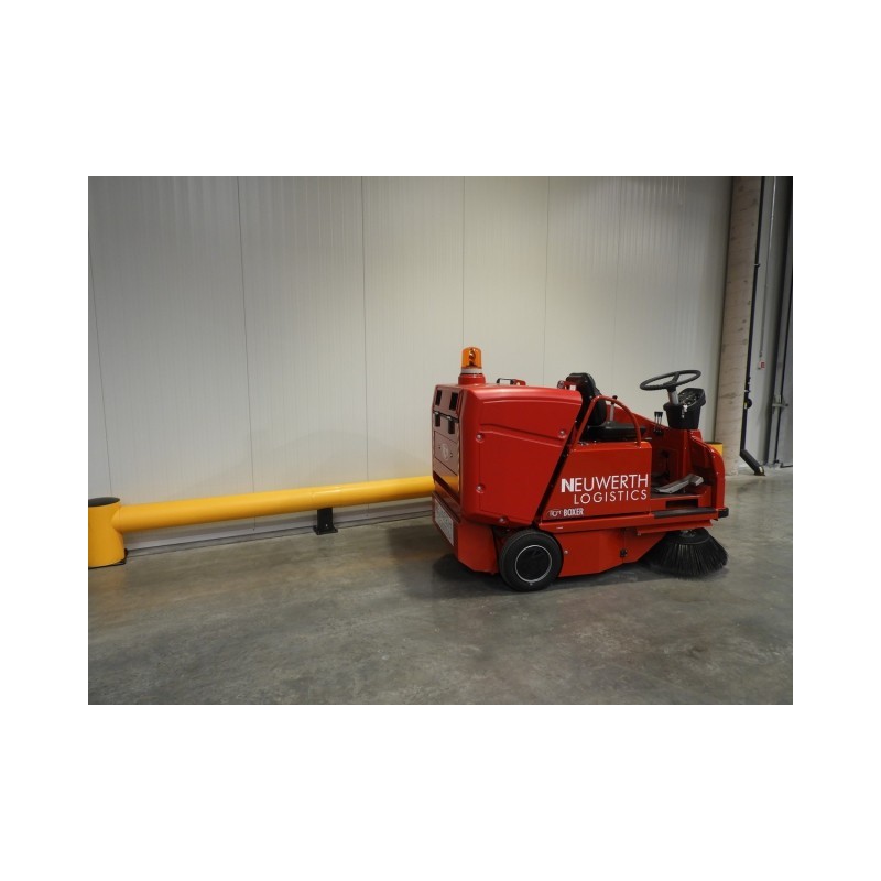 NEUWERTH Logistics SA - Rcm - BOXER D - Balayeuse