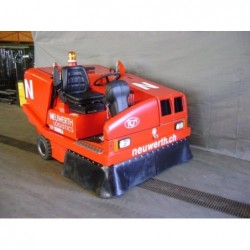 NEUWERTH Logistics SA - Rcm - RCM 2000 D/1 PANZER - Balayeuse 2