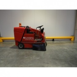 NEUWERTH Logistics SA - Rcm - BOXER E - Balayeuse