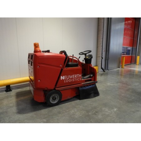 NEUWERTH Logistics SA - Rcm - BOXER E - Balayeuse