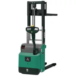 NEUWERTH Logistics SA - Mitsubishi Forklift Trucks - AXiA ES - SBP12PC - Gerbeur 2