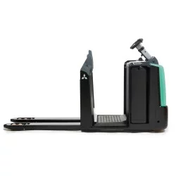 NEUWERTH Logistics SA - Mitsubishi Forklift Trucks - VELiA ES - OPB20-25N2 - Préparateur de commandes 2