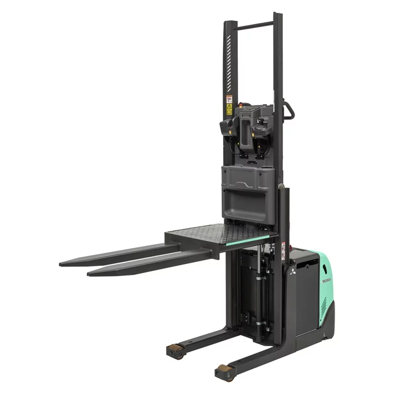 NEUWERTH Logistics SA - Mitsubishi Forklift Trucks - VELiA EM - OPBL10P - Order picker
