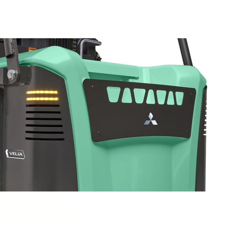 NEUWERTH Logistics SA - Mitsubishi Forklift Trucks - VELiA EX - OPBM10P - Préparateur de commandes