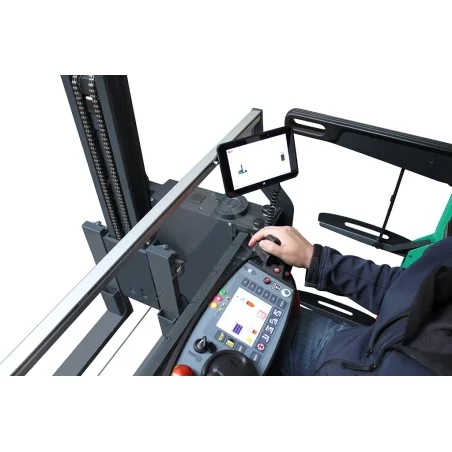 NEUWERTH Logistics SA - Mitsubishi Forklift Trucks - ELViA VNT11-20 - Chariot allées étroites