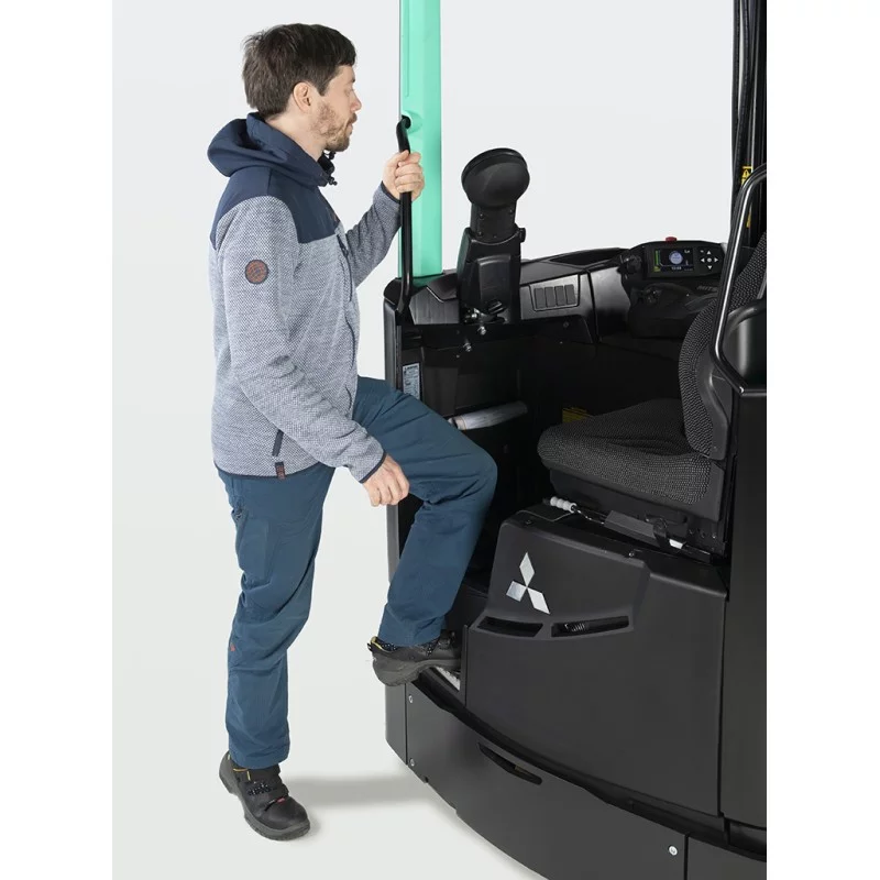 NEUWERTH Logistics SA - Mitsubishi Forklift Trucks - SENSiA ES - RB14-16N2L - Schubmaststapler