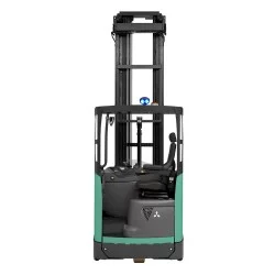 NEUWERTH Logistics SA - Mitsubishi Forklift Trucks - RB20N3HX Telescopiche - Carrello retrattile