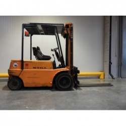 stock-occasions-chariot-elevateur-electrique-still-efg-35-6015-2794