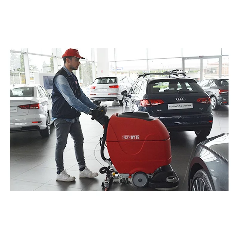 NEUWERTH Logistics SA - RCM - RCM Byte II - Autolaveuse